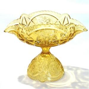 Amber Pressed GLASS CENTERPIECE BOWL Banana Fruit Pedestal Sawtooth Star 9x11"